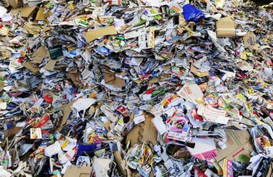 Patiëntgegevens bij het oud papier